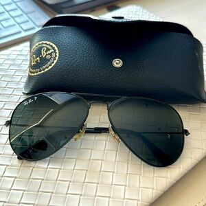 Ray-Ban Aviator Classic